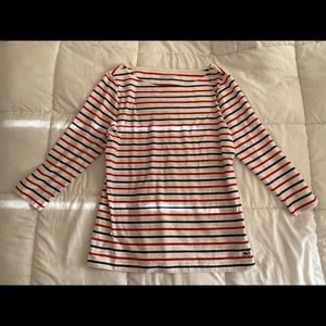 Never worn NWOT vineyard vines long sleeve